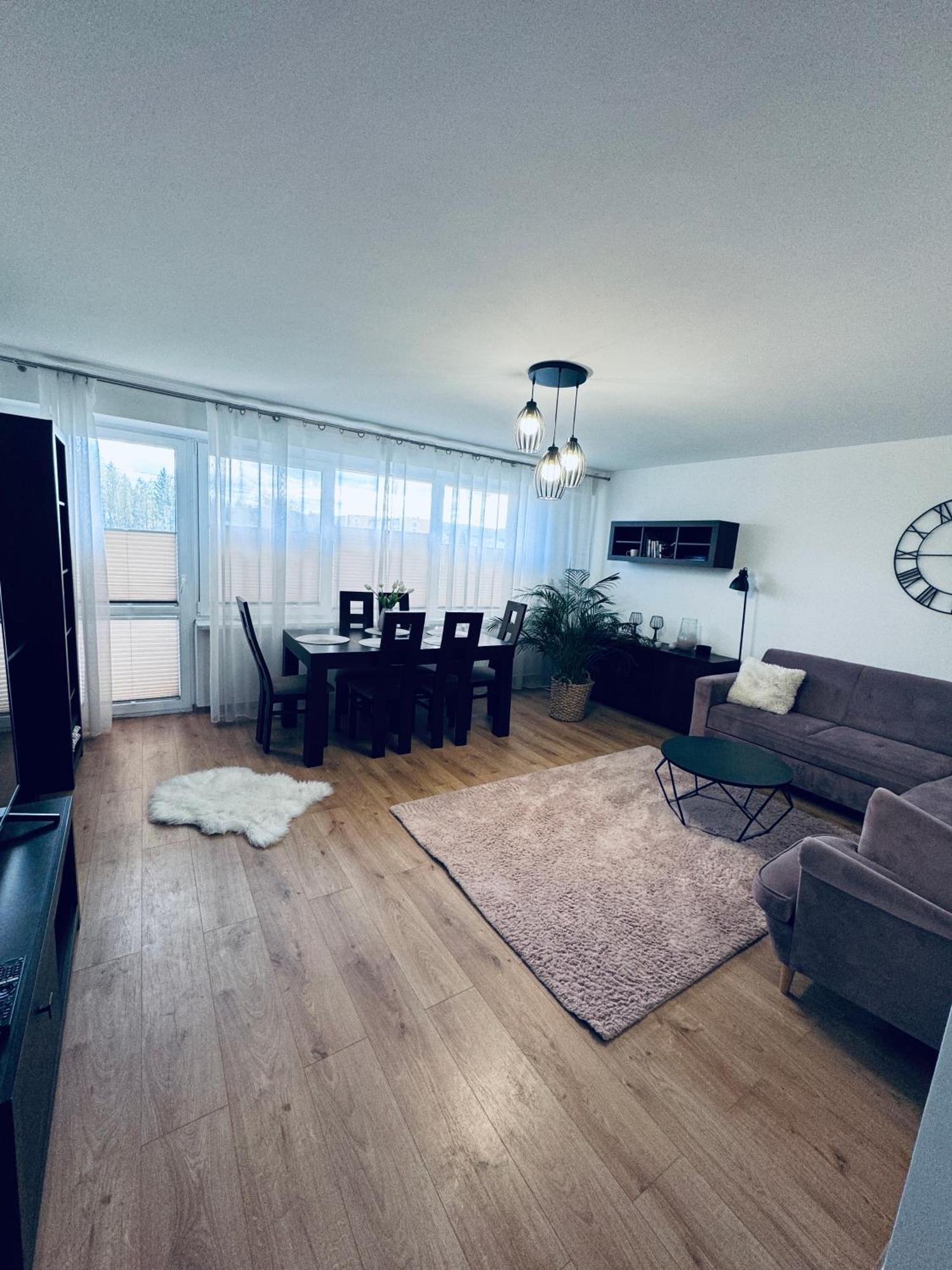 4 Pokojowy Apartament Posada Санок Екстер'єр фото